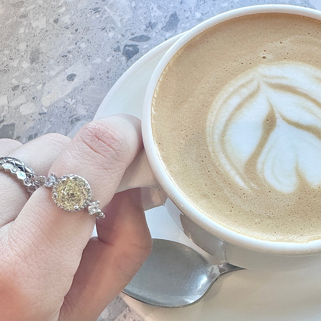 Yellow Citrine-Style Ring|Round Crackle Crystal Halo Ring
