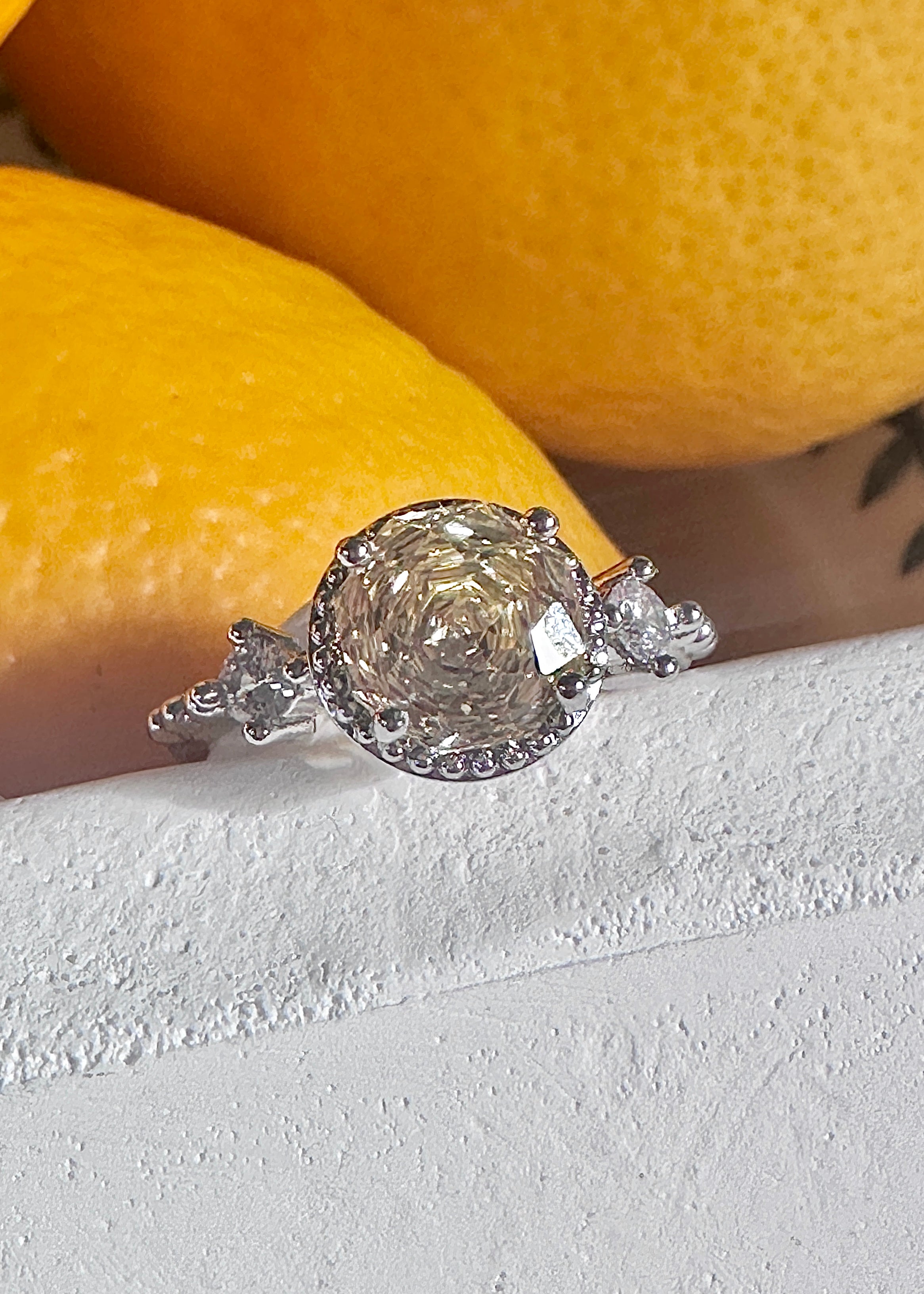 Yellow Citrine-Style Ring|Round Crackle Crystal Halo Ring